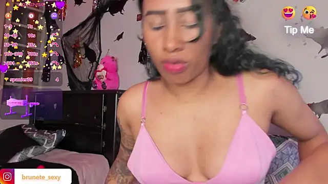 brunettesexy0 - Brunettesexy0's free webcam - UK Sex Cams