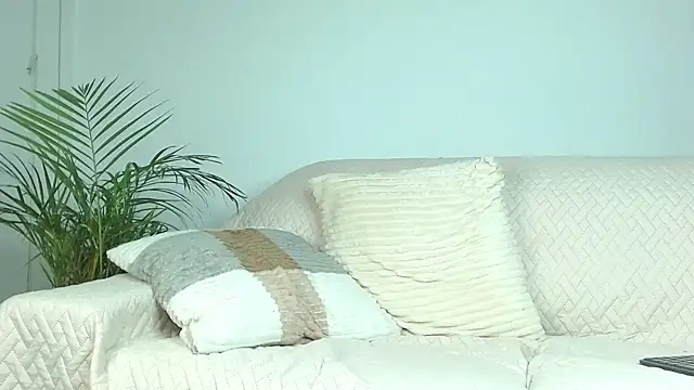 robyn_miller - Robyn_Miller's free webcam - UK Sex Cams