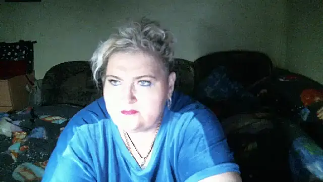 Lana555 live cam screenshot female from Ukraine on Bagaboante — Live Sex Chat & Cams