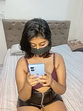 sexymeera69 - SexyMeera69's free webcam
