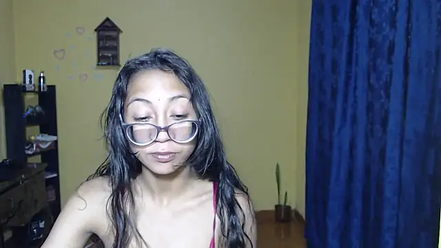 violet_and_smith - Violet_And_Smith's free webcam - UK Sex Cams