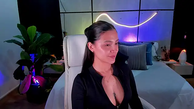 gia_mazzon - Gia_Mazzon's free webcam - UK Sex Cams