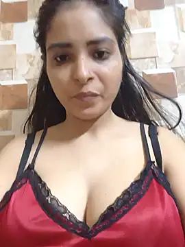 QUEEN-ADITI from StripChat is Freechat