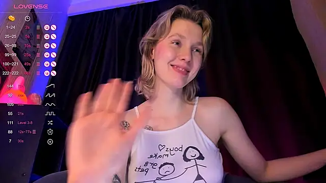 _alexanotitle from StripChat is Freechat