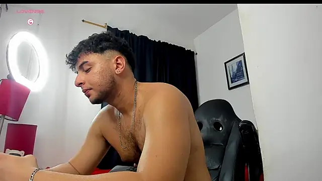  Andrew_lamar chat room