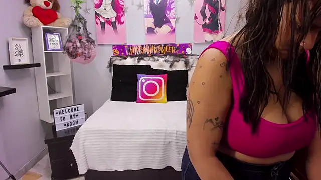 _Pamela_ebony