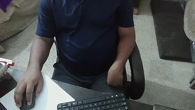 rentarob live cam screenshot male on Pornmatic – Free Porn Videos & Live Cams