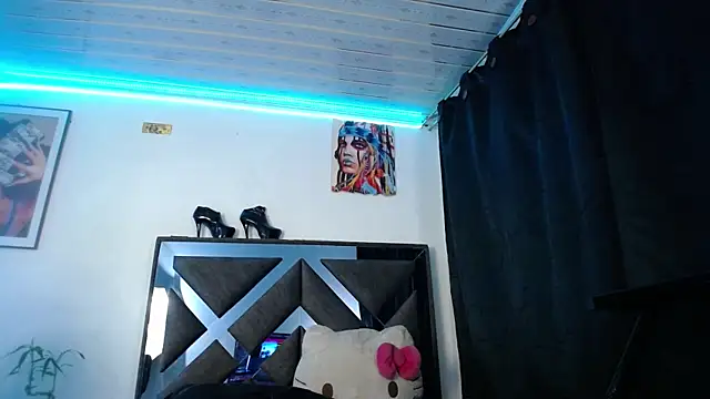 Salo_hot04