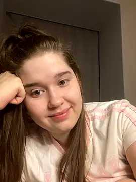 HornyGirlH