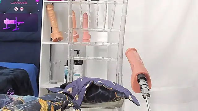 emma_ucros