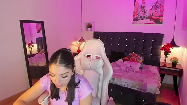 yiing_and_yang - Yiing_and_yang's free webcam