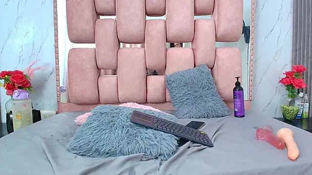 sofiasommers - SofiaSommers's free webcam - UK Sex Cams