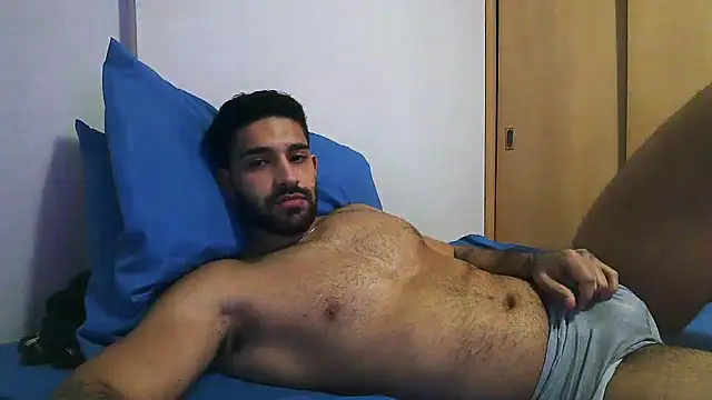macho_fit (M young) - #beardy #bisexuals #brazilian #brunettes #cam2cam #dirty-talk #flashing #flexing #foot-fetish #handjob #masturbation #middle-priced-privates #muscular #orgasm #outdoor #portuguese-speaking #recordable-privates #recordable-publics #shower #small-audience #smoking #sph #striptease #white #young