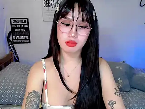 MidnightMoans_Nana