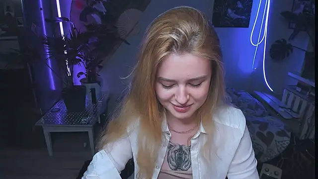Alexa__Pears