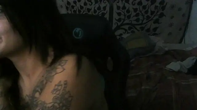 cutiefeet00 - Cutiefeet00's free webcam - UK Sex Cams