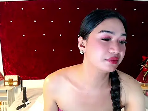 xxmisstransroyalxx - XxMissTransROYALxX's free webcam - UK Sex Cams