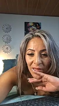 valerysensitive - Valerysensitive's free webcam