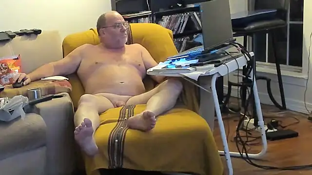 offroadnudist (M grandpa) - #american #blondes #cam2cam #cheap-privates #grandpas #hd #masturbation #medium #orgasm #small-audience #straight #white