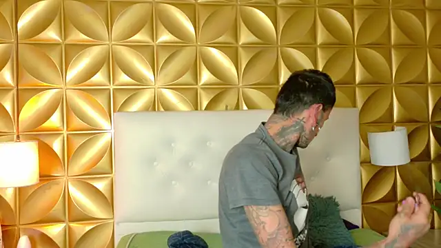 hellboyink - HellBoyInk's free webcam - UK Sex Cams