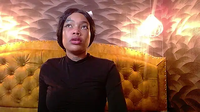 CrystalBrooke3x