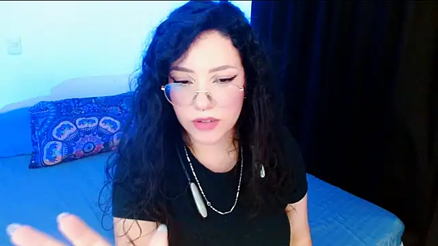 DollCam__