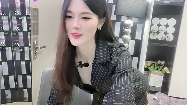 Yueyue-MM