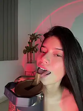 giasteele from StripChat is Freechat