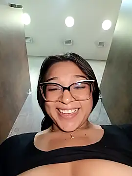 -VICKKY