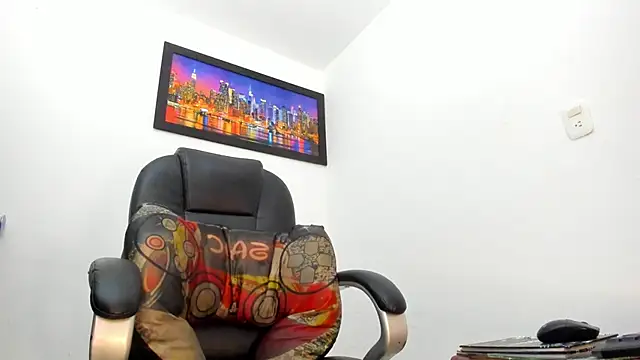 ms_lunarose - Ms_lunaRose's free webcam - UK Sex Cams