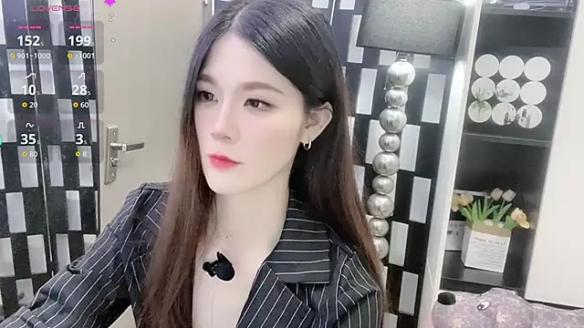 Yueyue-MM