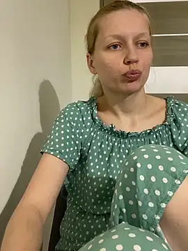 anyahellcat - AnyaHellCat's free webcam - UK Sex Cams