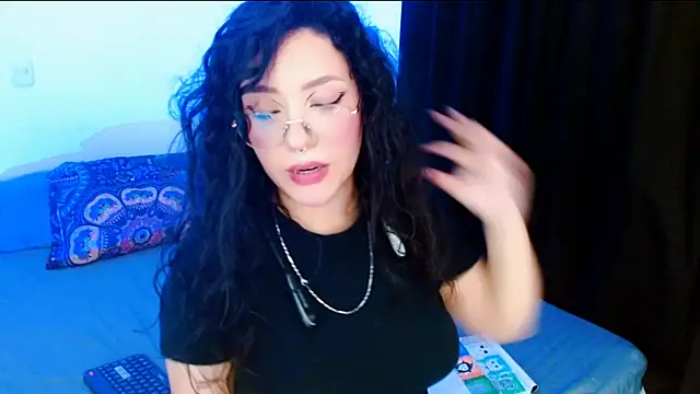 DollCam__