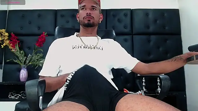 StivBigCock