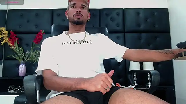 StivBigCock