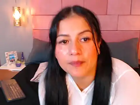 xiomymorriss - XiomyMorriss's free webcam - UK Sex Cams
