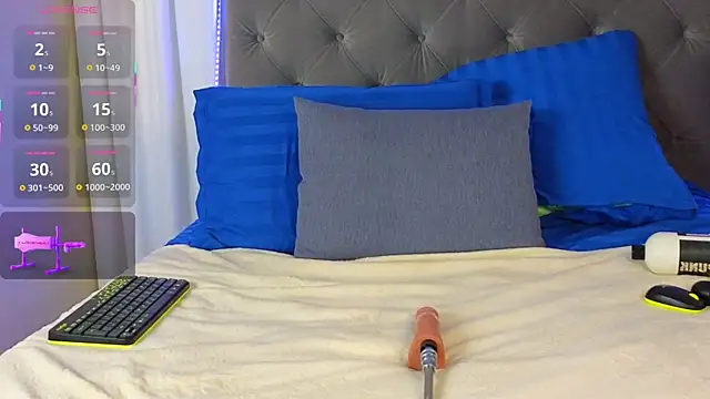 Ariana_Petite