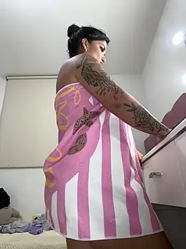 lau ass goddess
