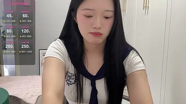 rose-u - Rose-u's free webcam