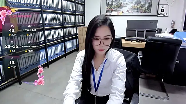 xixiya888's Stripchat show and profile