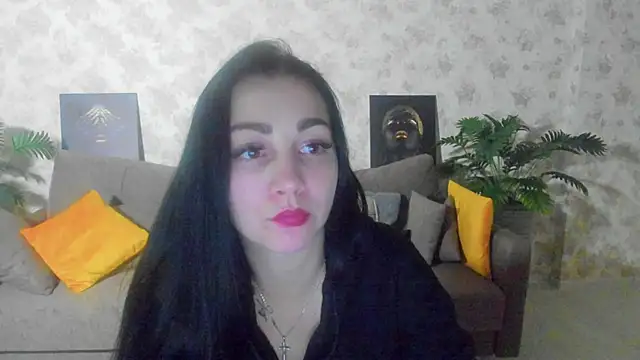 Mira_Hailey