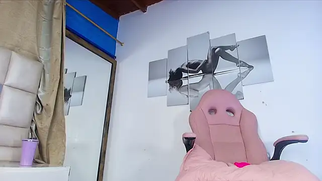 emmacurvy