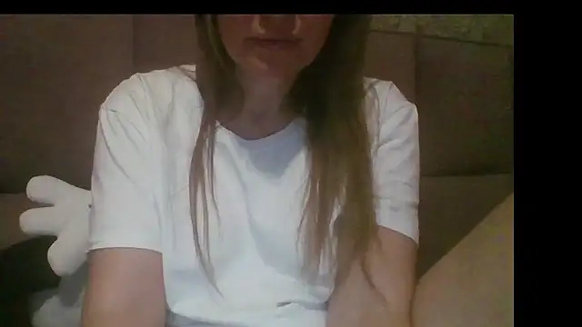 sladkiegubki - Sladkiegubki's free webcam - UK Sex Cams
