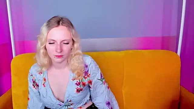 LikiLips