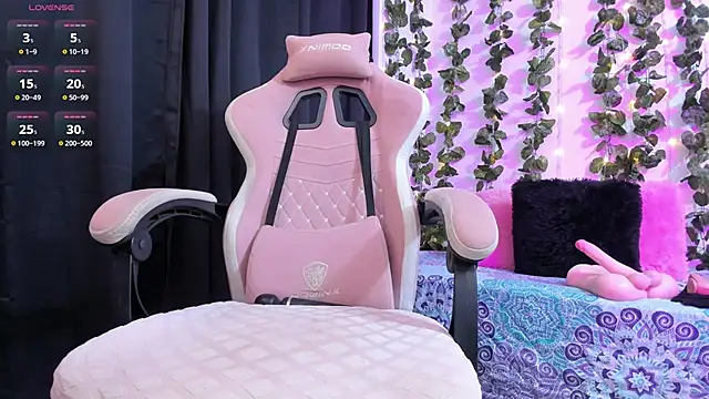 ashley_morgan_18