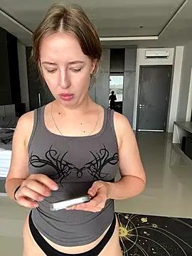 Nura_n_Sarah