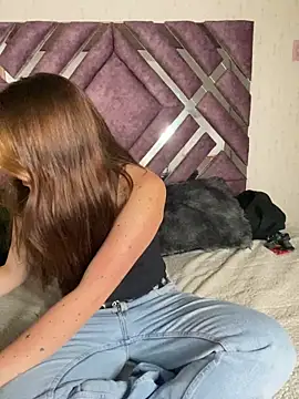Emmily_pink