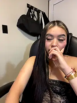 Karina16_pink