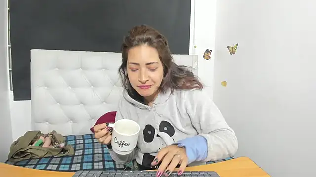 evelynesex - Evelynesex's free webcam
