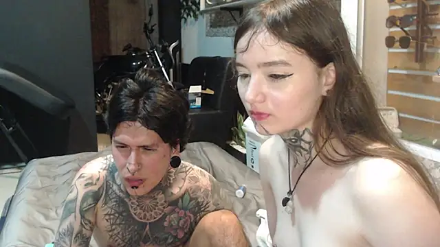 alucard-carmila - Alucard-Carmila's free webcam - UK Sex Cams